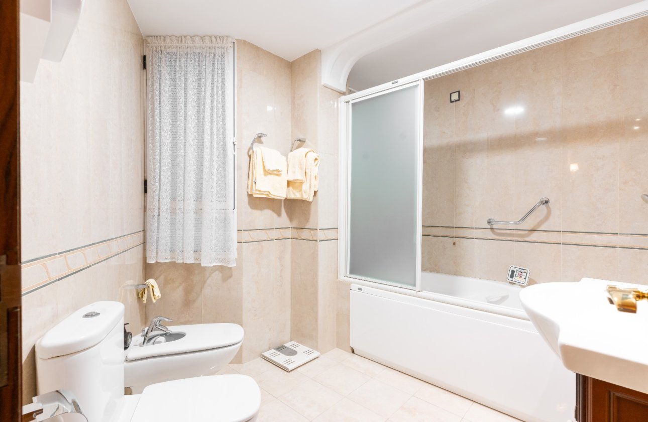 Revente - Appartement - Alicante - Center