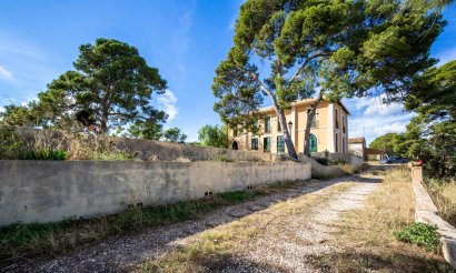 Resale - Villa - Alicante - Center