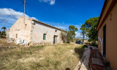 Resale - Villa - Alicante - Center