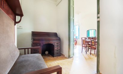 Resale - Villa - Alicante - Center