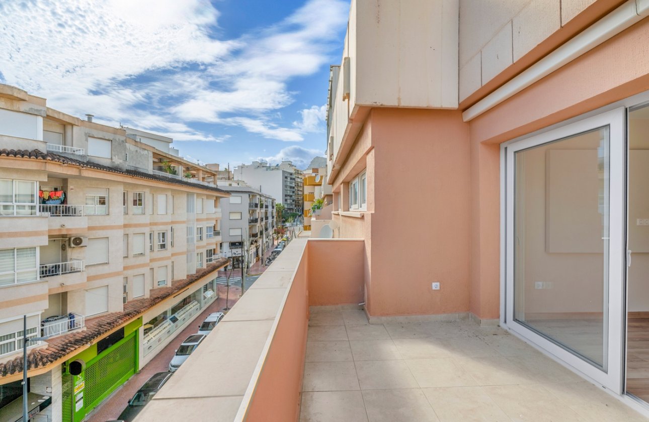 Resale - Apartment / flat - Calpe - Centro
