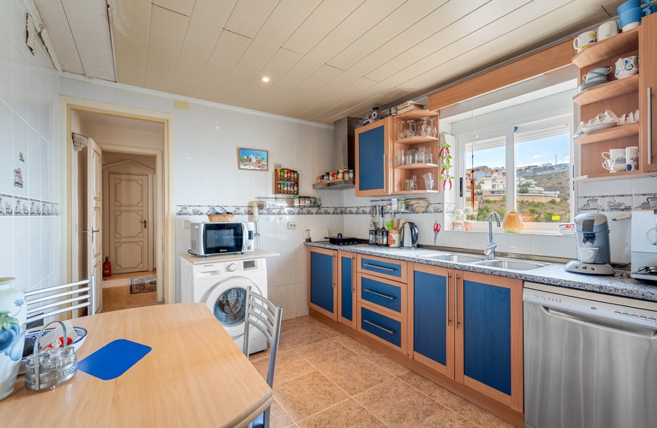 Resale - Apartment / flat - Benidorm - Levante