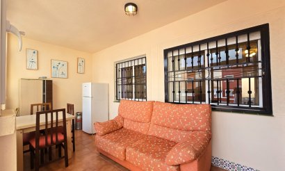 Resale - Apartment / flat - Orihuela Costa - Los Altos *