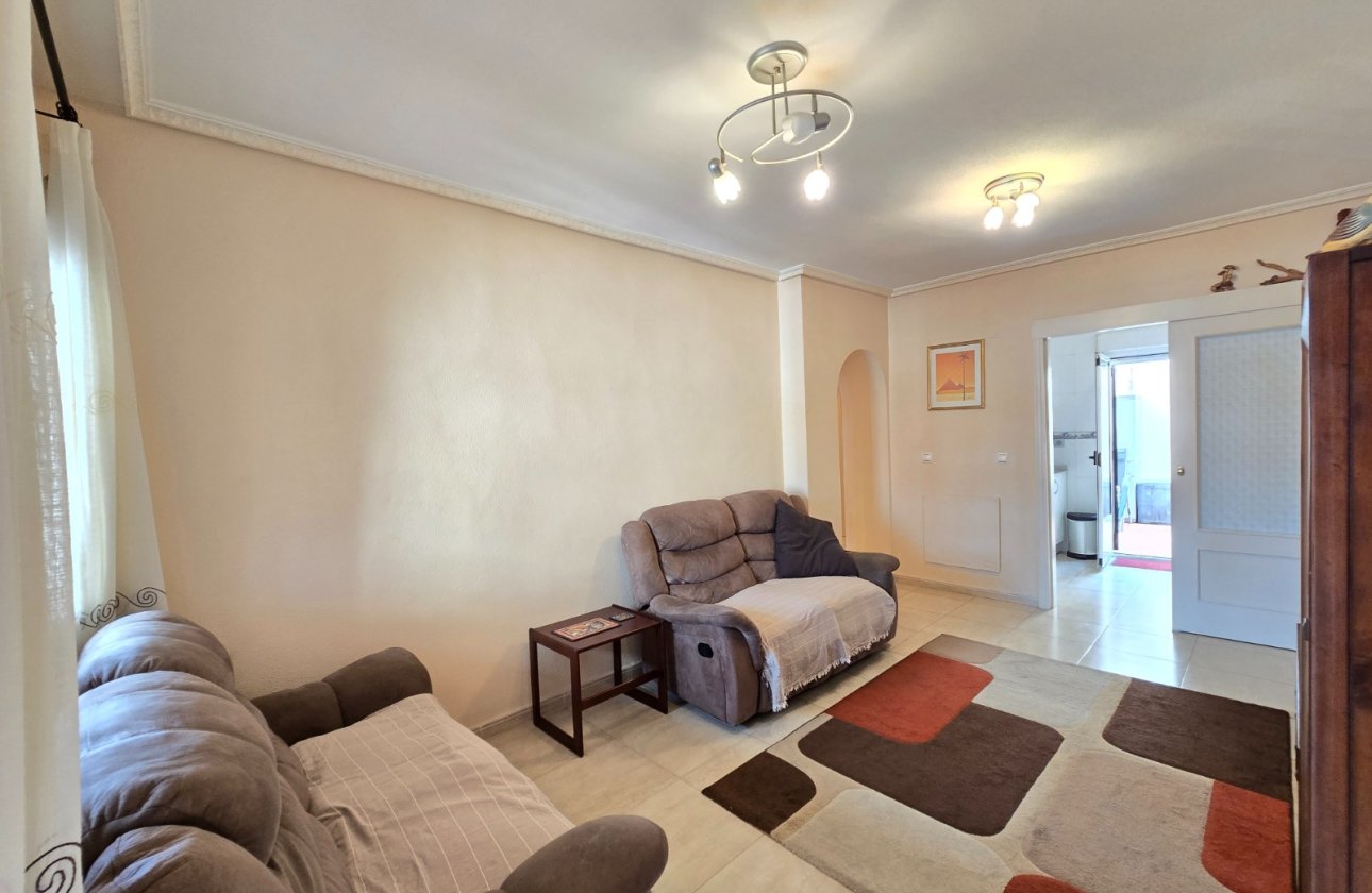 Resale - Apartment / flat - Orihuela Costa - Los Altos *