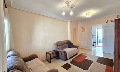 Resale - Apartment / flat - Orihuela Costa - Los Altos *