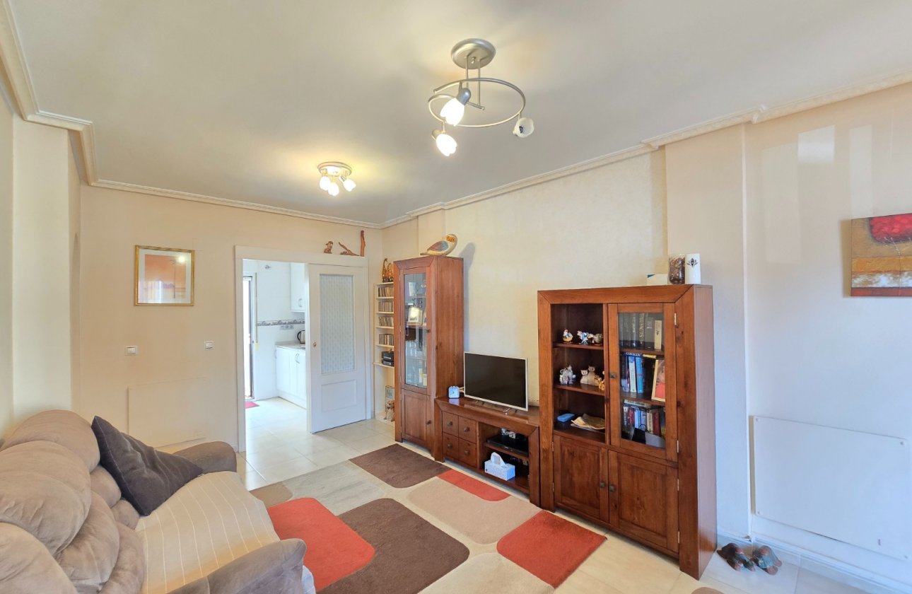 Resale - Apartment / flat - Orihuela Costa - Los Altos *
