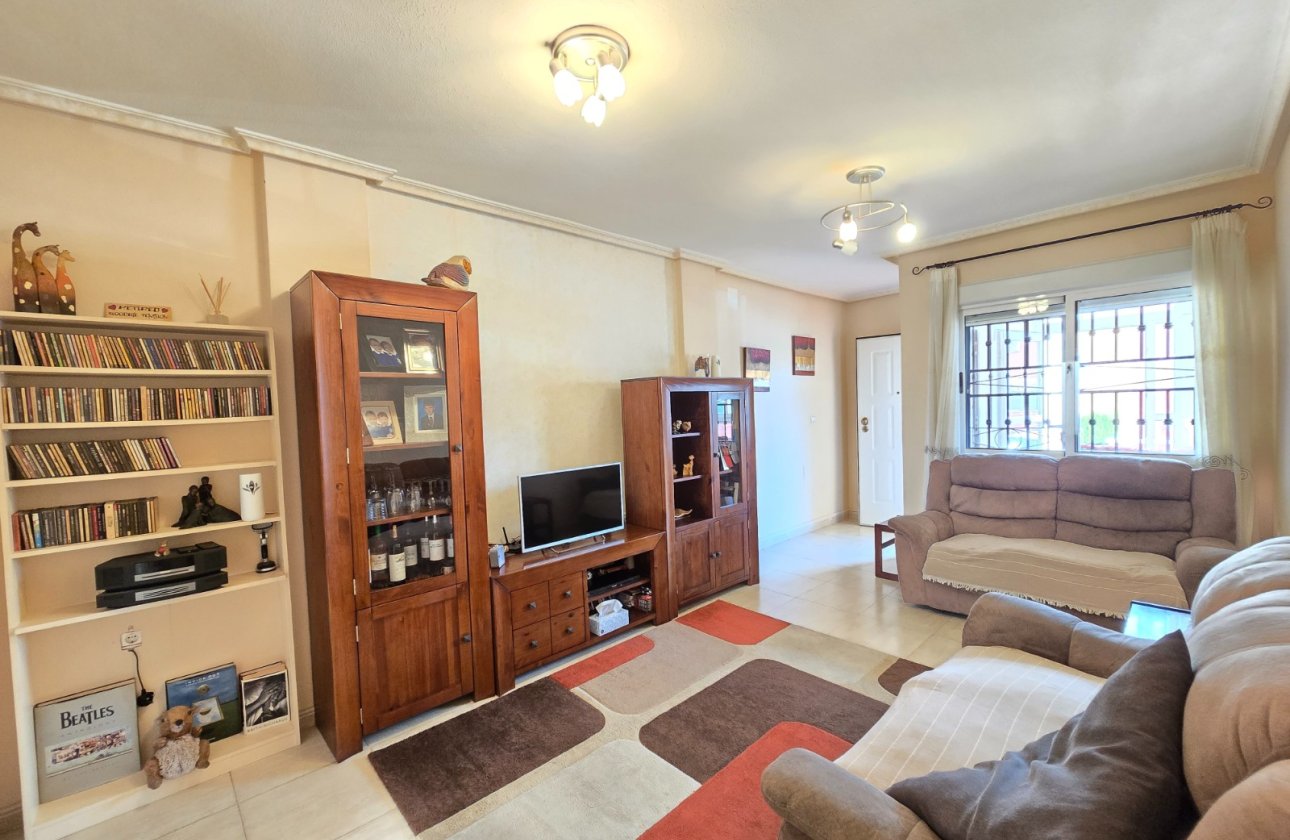 Resale - Apartment / flat - Orihuela Costa - Los Altos *