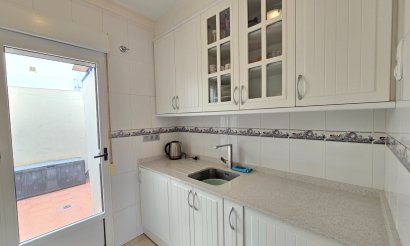 Resale - Apartment / flat - Orihuela Costa - Los Altos *