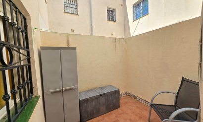 Resale - Apartment / flat - Orihuela Costa - Los Altos *