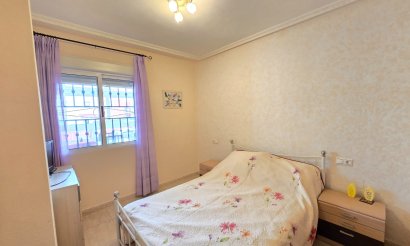 Resale - Apartment / flat - Orihuela Costa - Los Altos *