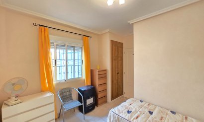 Resale - Apartment / flat - Orihuela Costa - Los Altos *