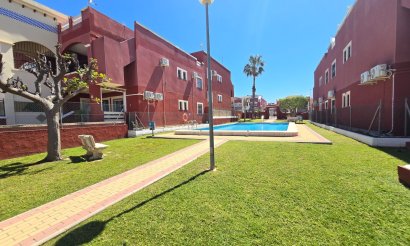 Resale - Apartment / flat - Orihuela Costa - Los Altos *