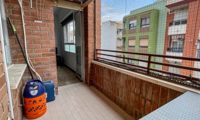 Resale - Apartment / flat - Guardamar del Segura - Pueblo