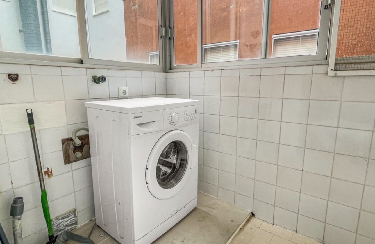 Resale - Apartment / flat - Guardamar del Segura - Pueblo