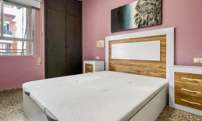 Resale - Apartment / flat - Guardamar del Segura - Pueblo