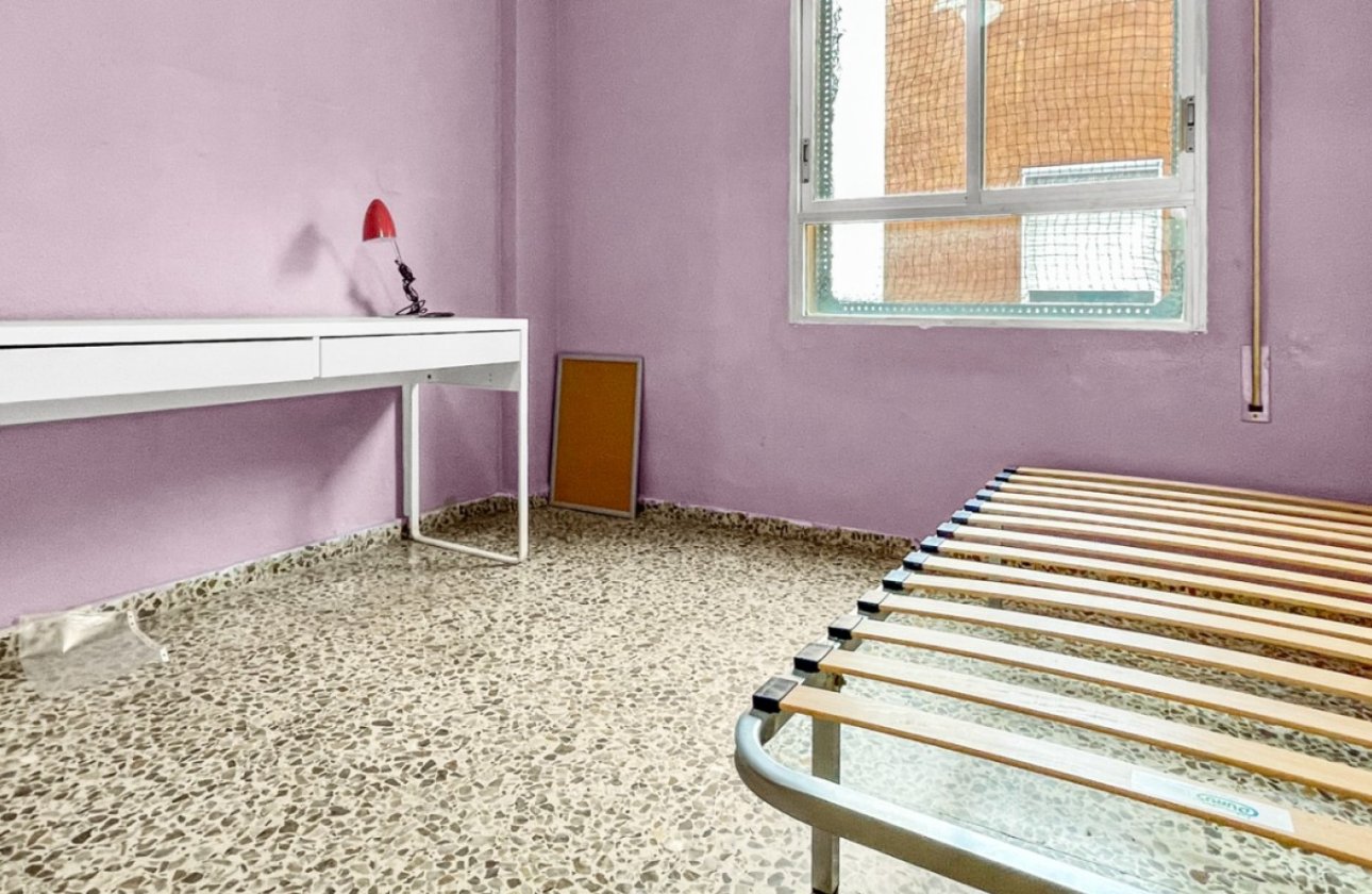 Resale - Apartment / flat - Guardamar del Segura - Pueblo