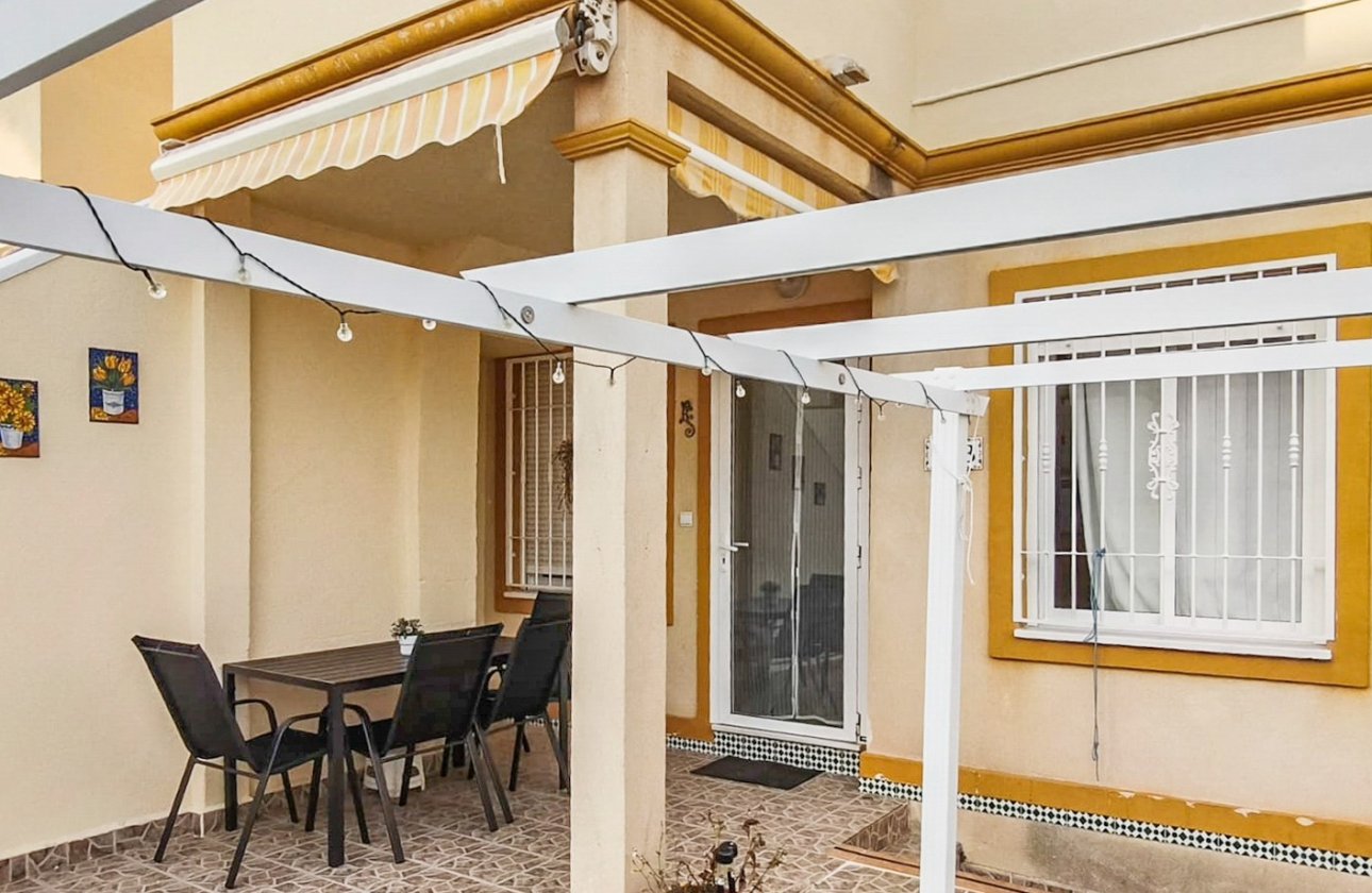 Resale - Bungalow - Orihuela Costa - Playa Flamenca