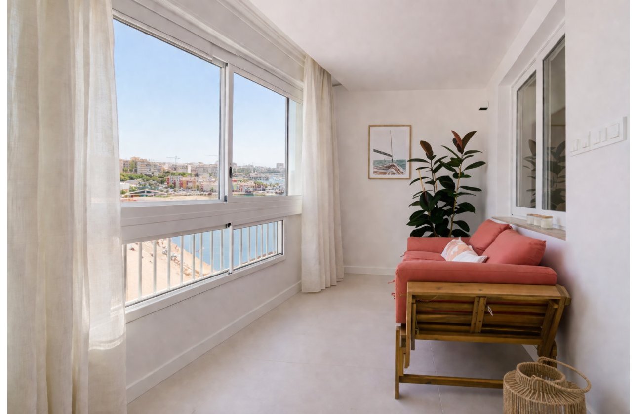 Long Term Rental - Apartment / flat - Torrevieja - Playa del Acequión