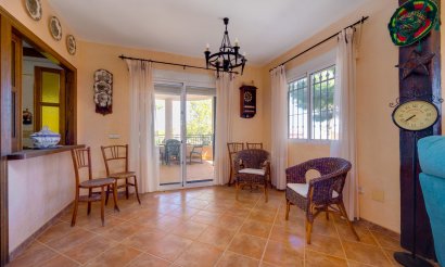Reventa - Villa - San Miguel de Salinas