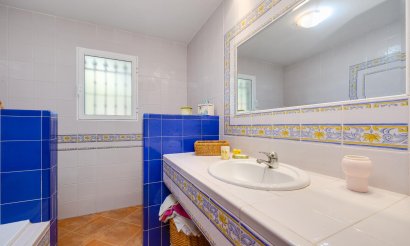 Reventa - Villa - San Miguel de Salinas