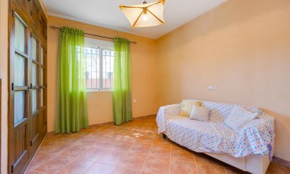 Reventa - Villa - San Miguel de Salinas