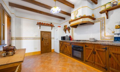 Reventa - Villa - San Miguel de Salinas