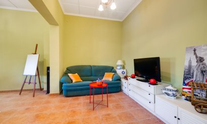 Reventa - Villa - San Miguel de Salinas
