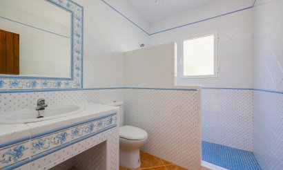 Reventa - Villa - San Miguel de Salinas