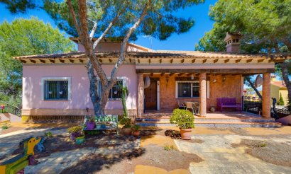Reventa - Villa - San Miguel de Salinas