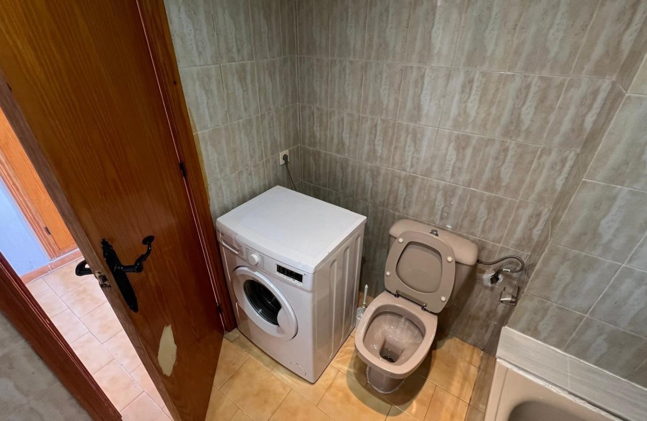 Resale - Studio - Torrevieja - Urb. Rosaleda