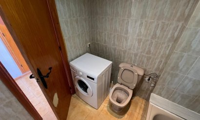 Resale - Studio - Torrevieja - Urb. Rosaleda