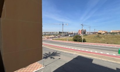 Resale - Studio - Torrevieja - Urb. Rosaleda