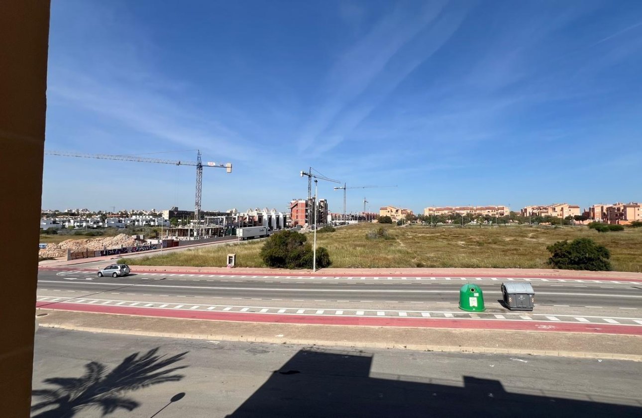 Resale - Studio - Torrevieja - Urb. Rosaleda