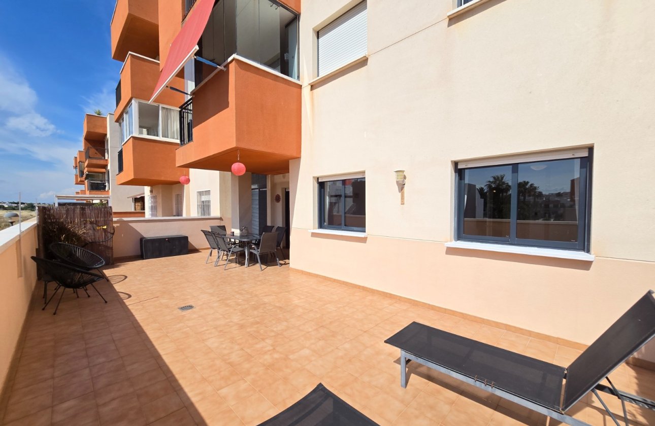 Resale - Apartment / flat - Orihuela Costa - Villamartín *
