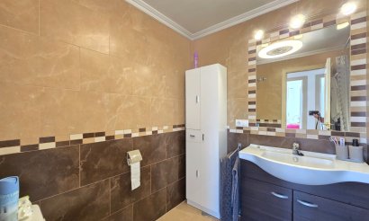Resale - Apartment / flat - Orihuela Costa - Villamartín *