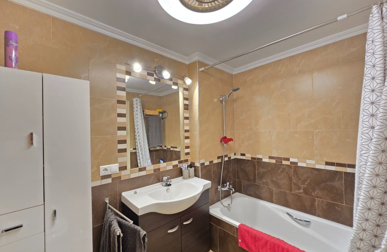 Resale - Apartment / flat - Orihuela Costa - Villamartín *