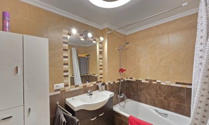 Resale - Apartment / flat - Orihuela Costa - Villamartín *