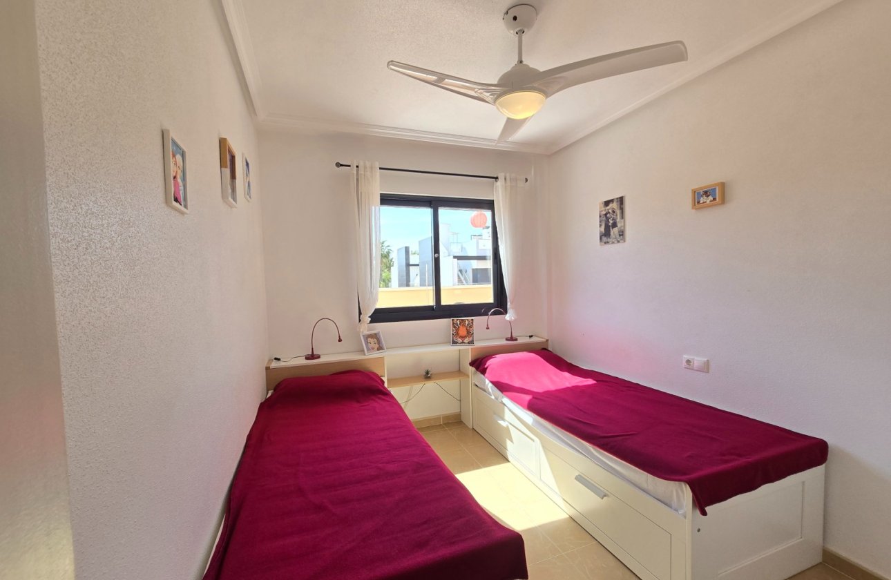 Resale - Apartment / flat - Orihuela Costa - Villamartín *
