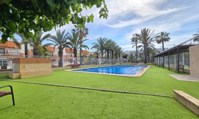 Resale - Apartment / flat - Orihuela Costa - Villamartín *