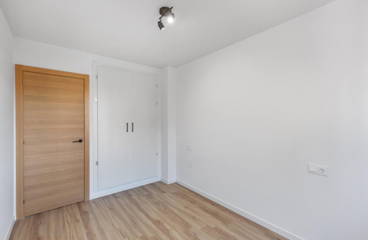 Resale - Apartment / flat - Torrevieja - Torreblanca