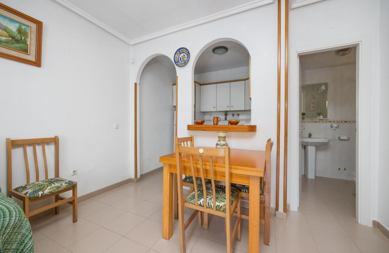 Resale - Bungalow - Torrevieja - playa de los naufragos