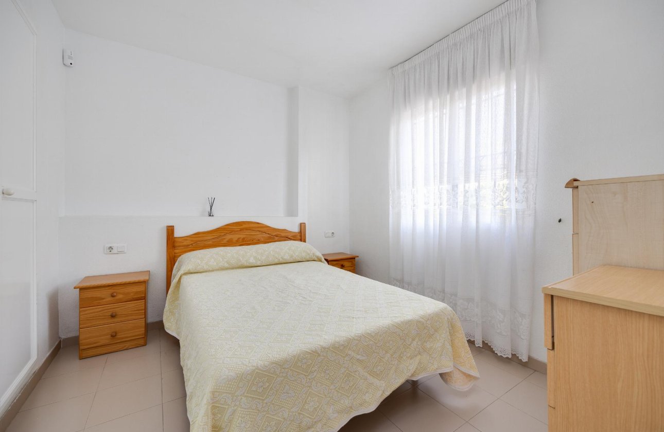 Resale - Bungalow - Torrevieja - playa de los naufragos