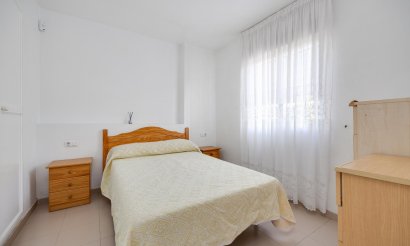 Resale - Bungalow - Torrevieja - playa de los naufragos