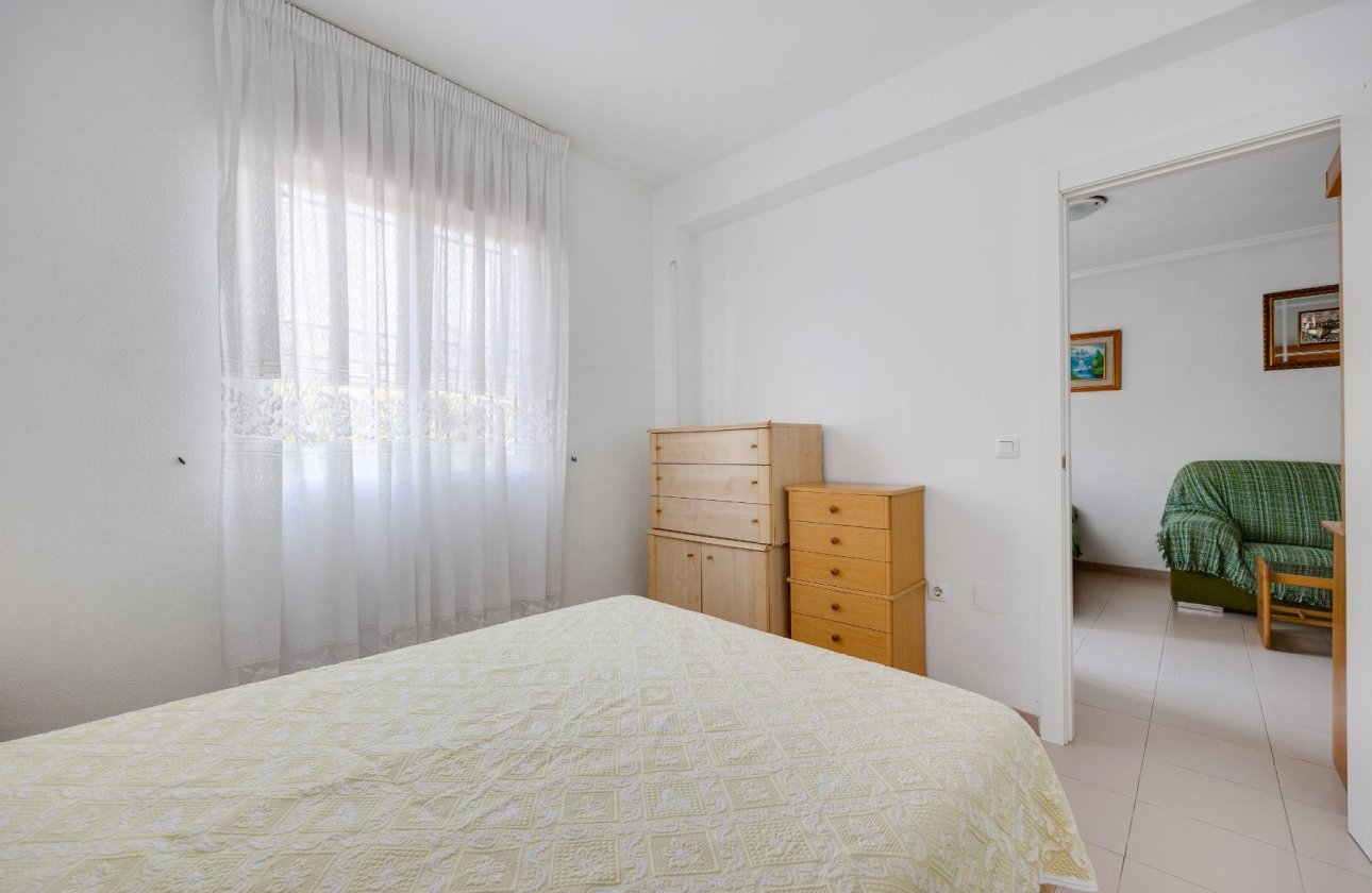 Resale - Bungalow - Torrevieja - playa de los naufragos