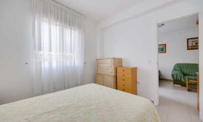 Resale - Bungalow - Torrevieja - playa de los naufragos