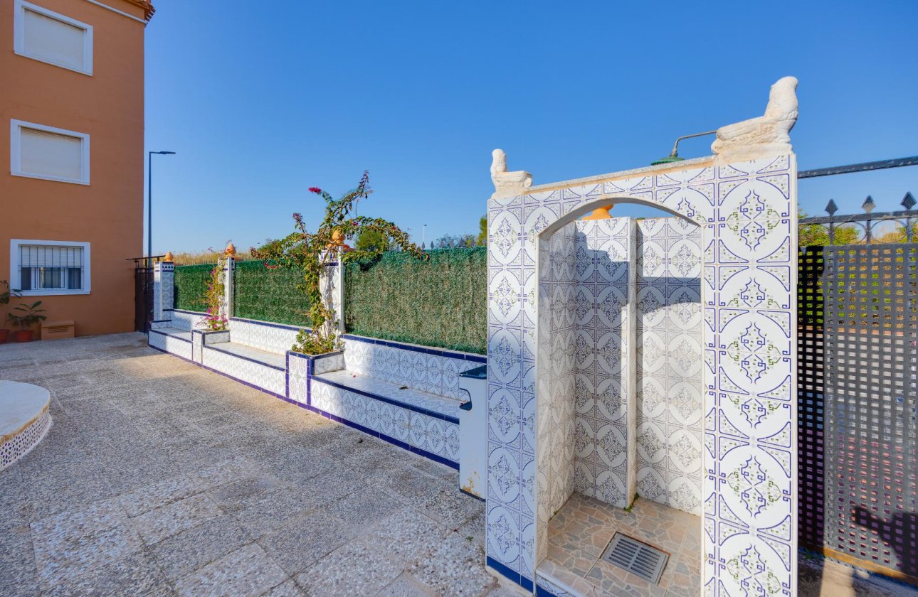 Resale - Bungalow - Torrevieja - playa de los naufragos