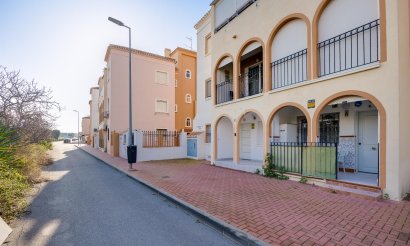 Resale - Bungalow - Torrevieja - playa de los naufragos