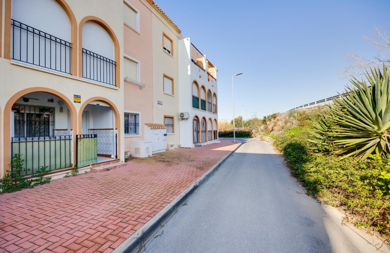 Resale - Bungalow - Torrevieja - playa de los naufragos