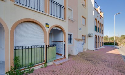 Resale - Bungalow - Torrevieja - playa de los naufragos