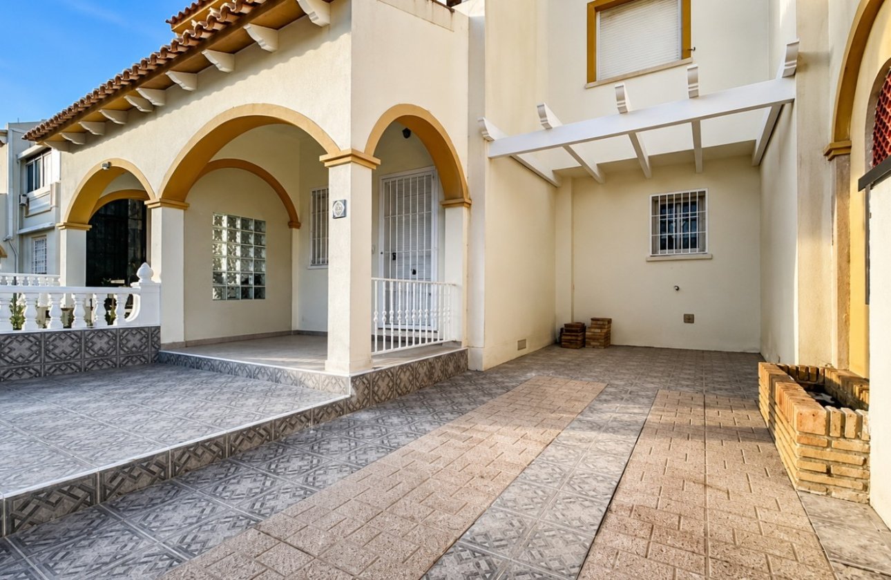 Resale - Townhouse - Orihuela Costa - Los Almendros